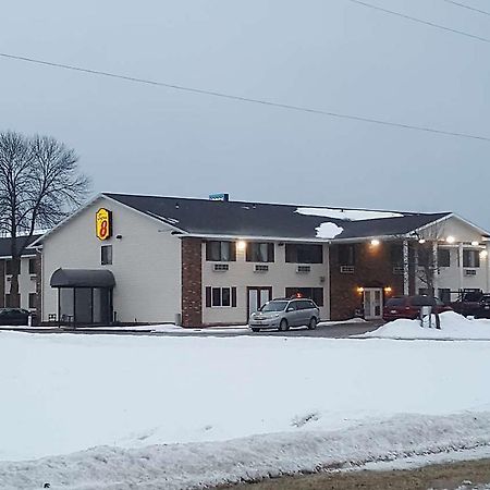 Super 8 By Wyndham Plover Stevens Point Area Exterior foto
